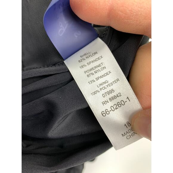 Swimsuits For All Swimsuit Women's Size 18 Ruched Front One Piece Black NEW - Picture 5 of 6